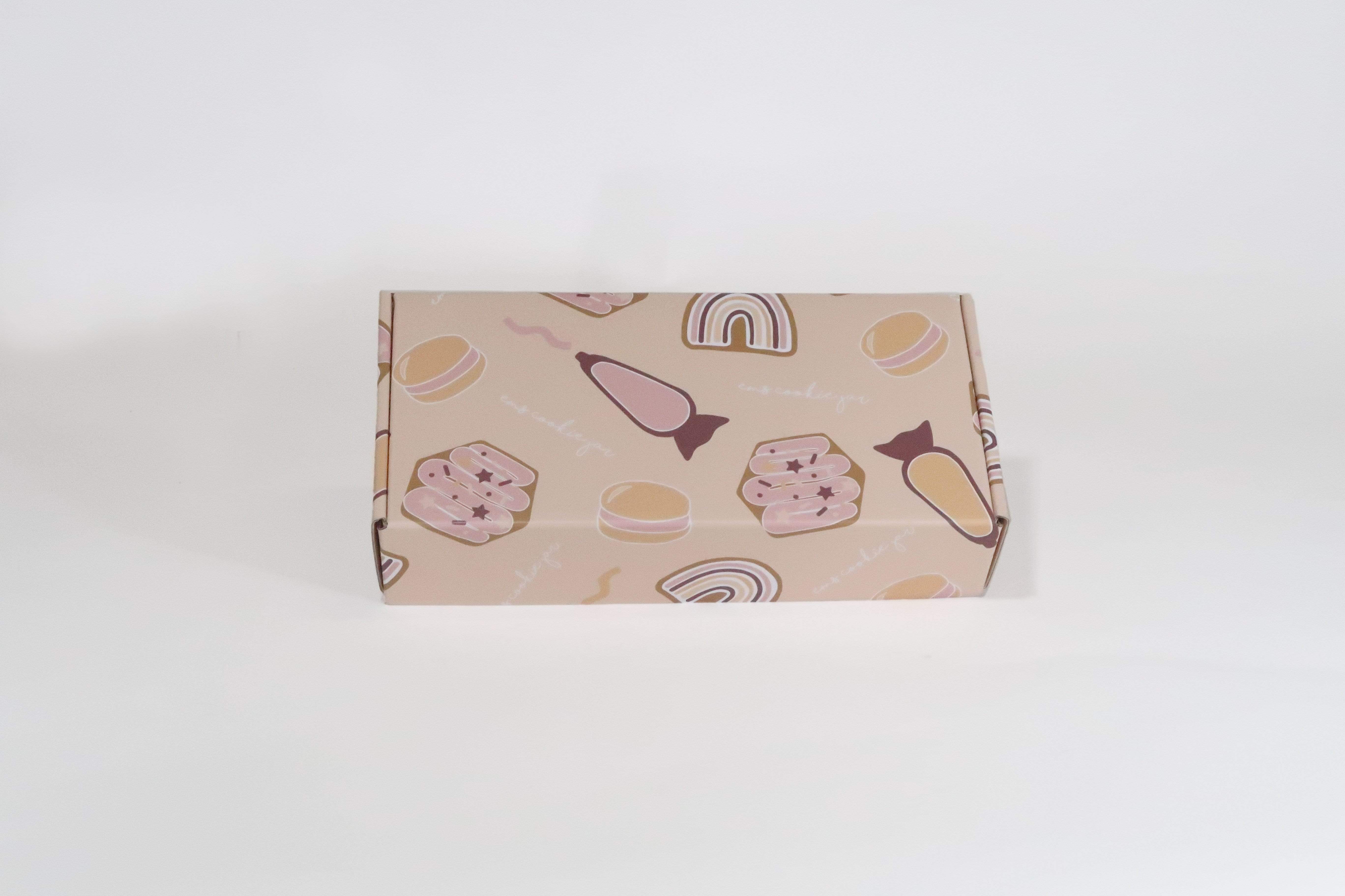 31 x 22.5 x 5cm Small Custom Printed Corrugated Mailing Box